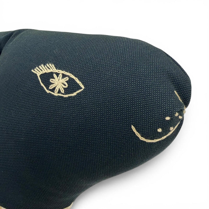 極美品☆mina perhonen ミナペルホネン うさぎ ラビット インテリア クッション ベージュ ネイビー レディース