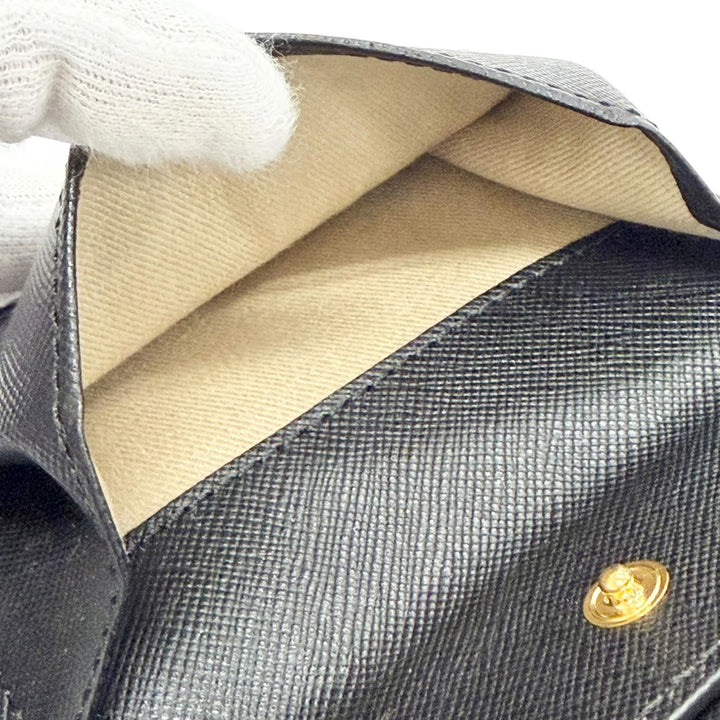 未使用品△MARNI マルニ PFMOQ14U07 サフィアーノ レザー ロゴ コンパクトウォレット 二つ折り財布 ブラック ゴールド金具 箱 保存袋付き