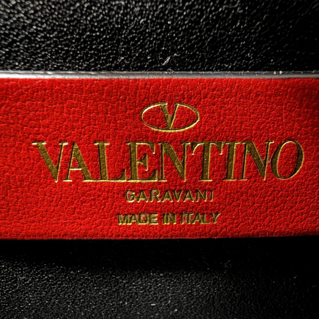 極美品☆VALENTINO ヴァレンティノ XW2P0X38ZXL Vロゴ レザー ZIP UP 化粧ポーチ ブラック ゴールド金具 イタリア製 レディース