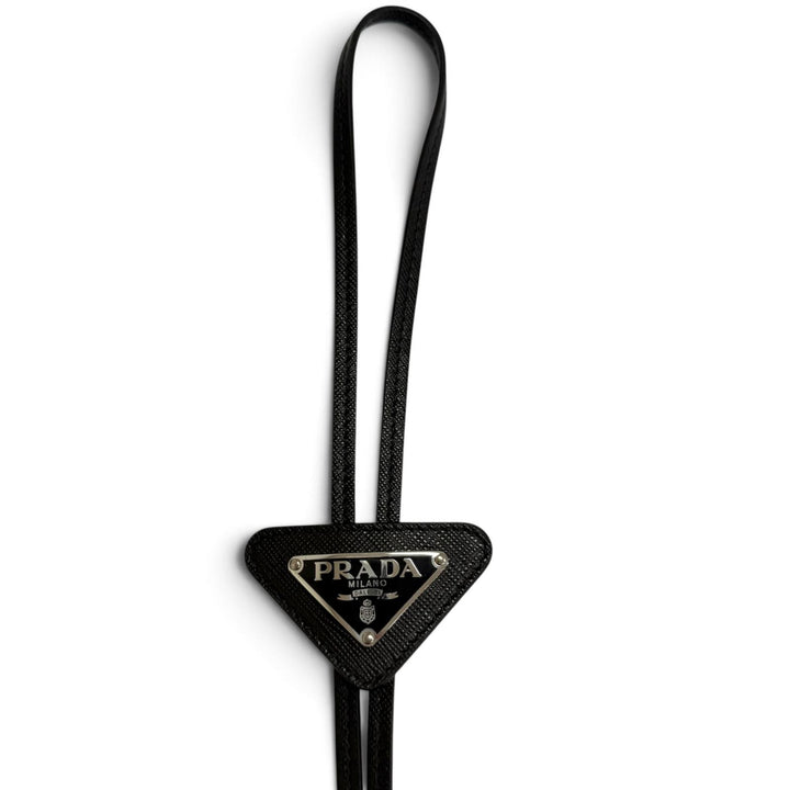 美品□PRADA プラダ 2IC027 サフィアーノレザー トライアングルロゴ 三角プレート マルティック ループタイ ボロタイ ブラック メンズ