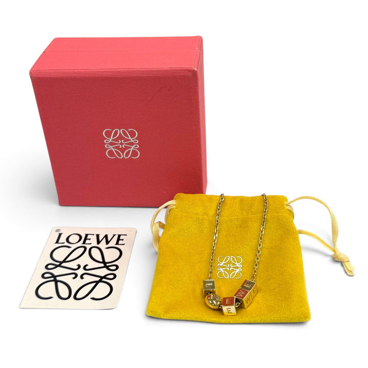 美品★LOEWE ロエベ J698241X01 ペブル キューブ ネックレス AG925 ロゴキューブ ゴールド 伊製 重量15.3g 定価122100円 箱・保存袋付
