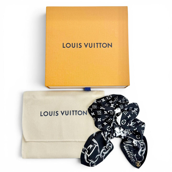 極美品△LOUIS VUITTON ルイヴィトン 2025年 M96662 LV ブルーム シュシュ シルク100% モノグラム ヘアアクセサリー ノワール S 正規品