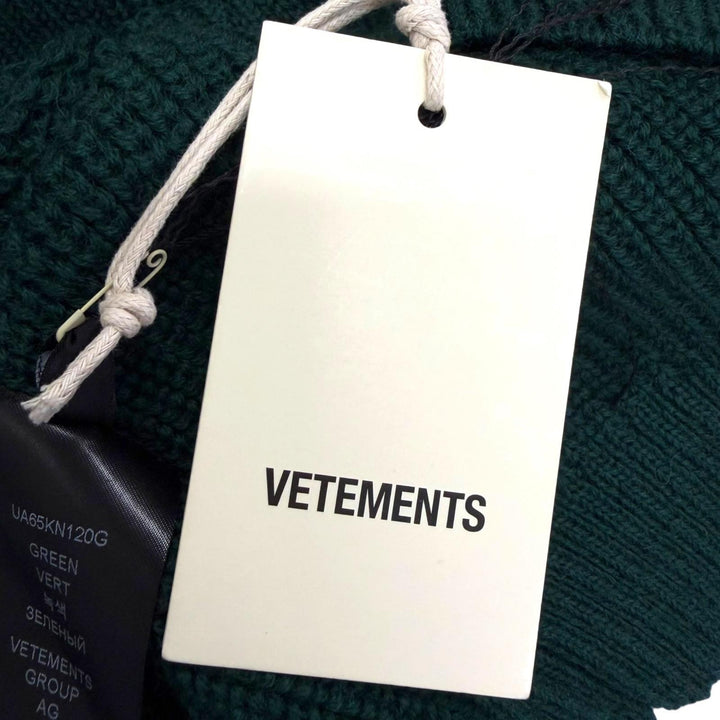 未使用品□VETEMENTS ヴェトモン UA65KN120G バージンウール100% デストロイド Vネック ニット セーター グリーン S イタリア製 メンズ