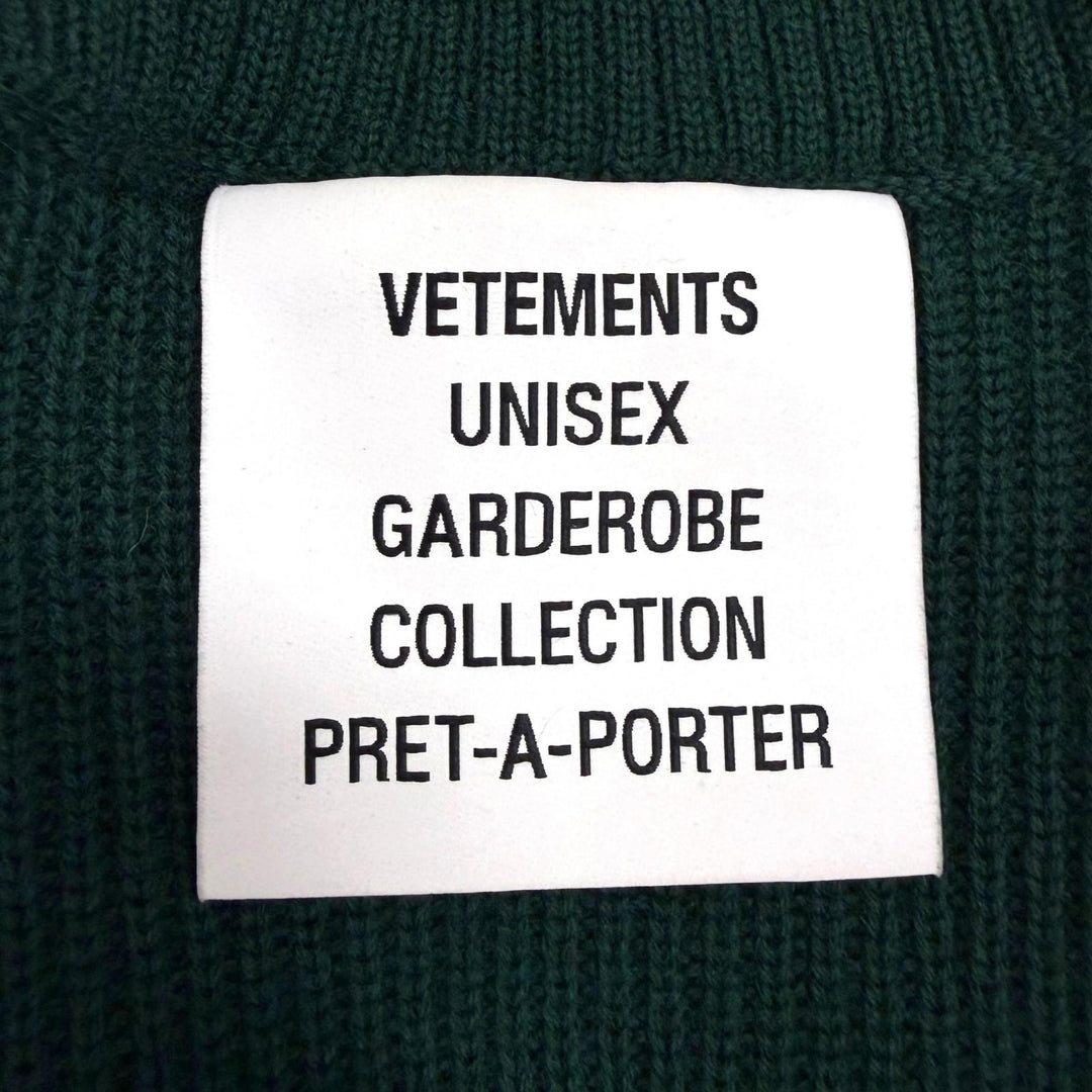 未使用品□VETEMENTS ヴェトモン UA65KN120G バージンウール100% デストロイド Vネック ニット セーター グリーン S イタリア製 メンズ