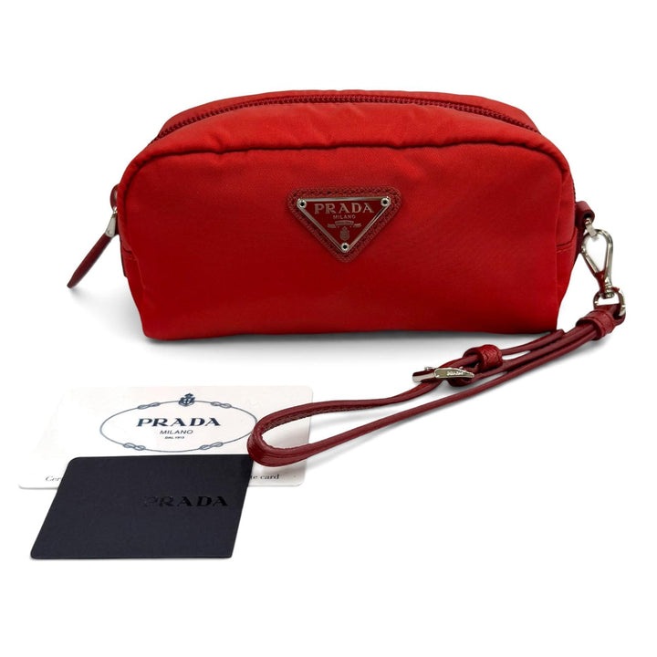 未使用品★PRADA プラダ 1NE175 VELA Re-Nylon ミニポーチ ROSSO トライアングルロゴプレート 化粧ポーチ イタリア製 レディース
