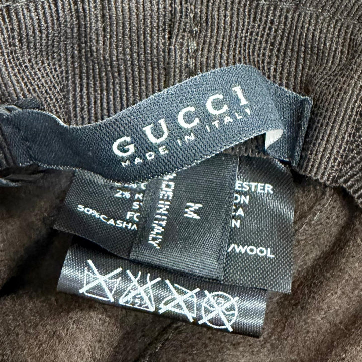 未使用品△GUCCI グッチ ロゴレザーパッチ GGキャンバス ウェブライン バケットハット 帽子 ベージュ M イタリア製 正規品 レディース