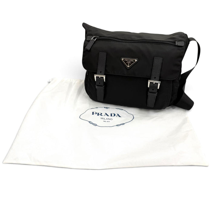 美品▼PRADA プラダ 1BD953 ナイロン レザー Re-Nylon トライアングルロゴ 三角プレート ショルダーバッグ ブラック メンズ 保存袋付き