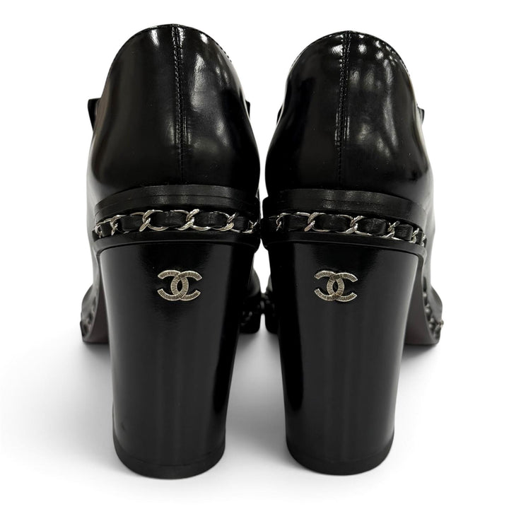 美品★CHANEL シャネル G29562 ココマーク チェーン付 レザー ローファー ブーティ ブラック シルバー金具 36.5 イタリア製 箱付き