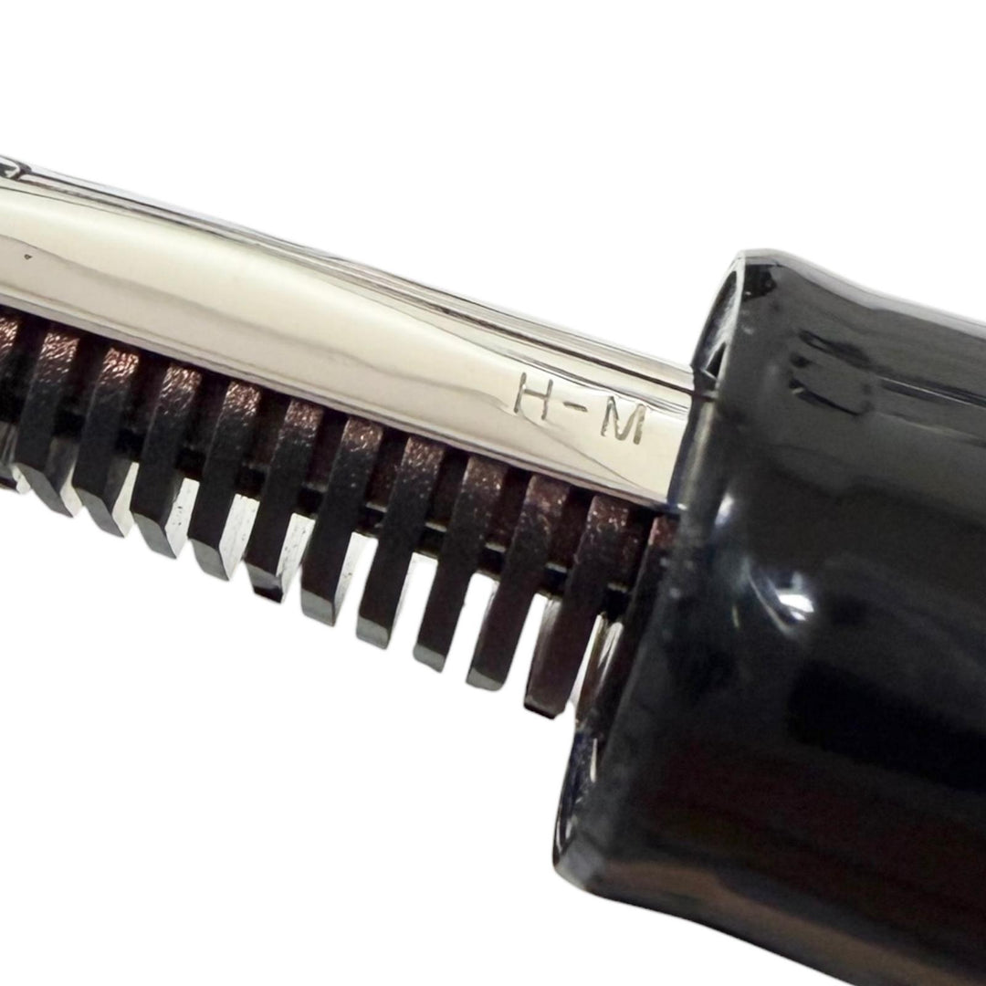 美品□DAKS ダックス シンプソン ペン先21K H-Mニブ(中字) 115周年記念モデル 2009年限定品 キャップ式 万年筆 シルバー ベージュ メンズ