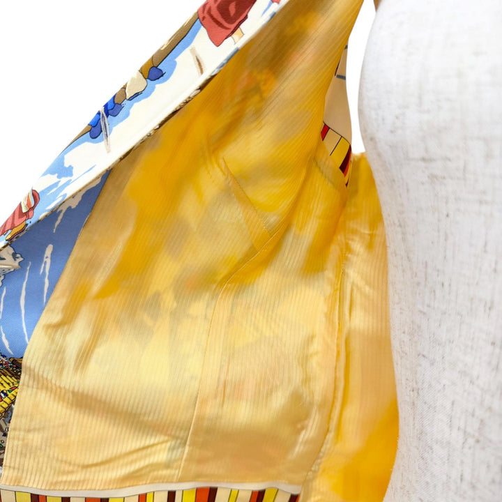 美品△HERMES エルメス ヴィンテージ シルク100％ PRIERES AU VENT 風の中の祈り ロゴボタン ジレ ベスト マルチカラー 40 仏製 正規品