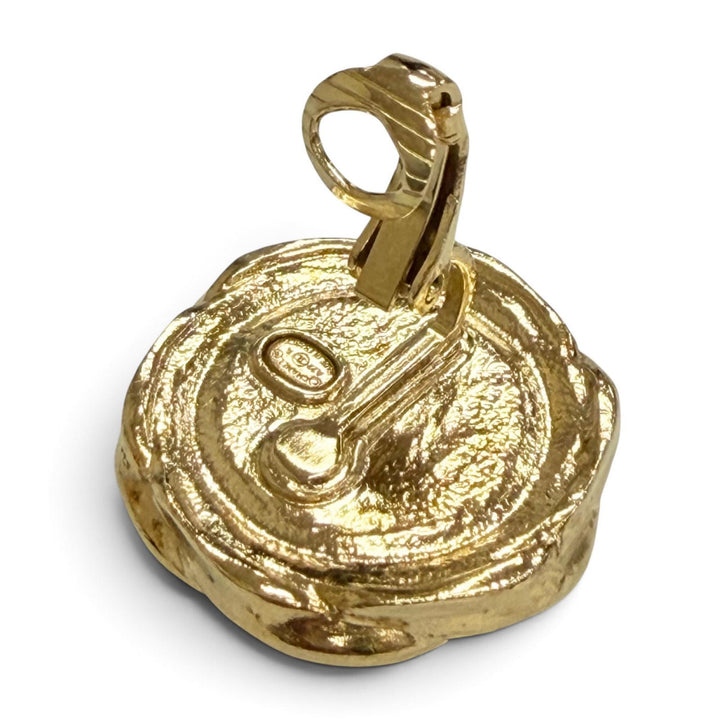 美品△CHANEL シャネル A22A AB8733 ココマーク ボタンモチーフ イヤリング アクセサリー クリップ 両耳用 ゴールド ブラック レディース