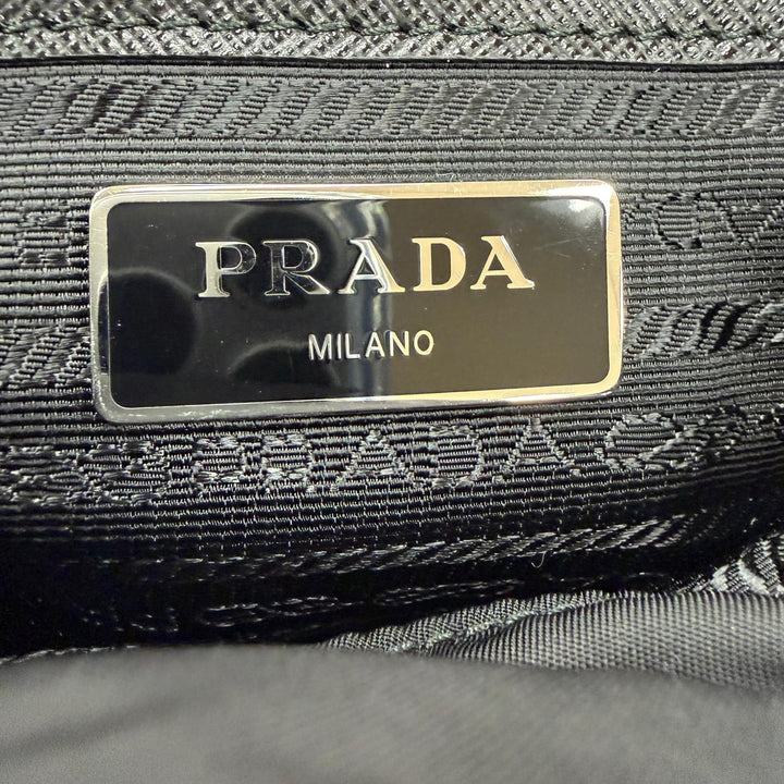 美品☆PRADA プラダ 1BZ677 スモール Re-Nylon バックパック トライアングルロゴ リュック・デイパック ブラック レディース 定346500円