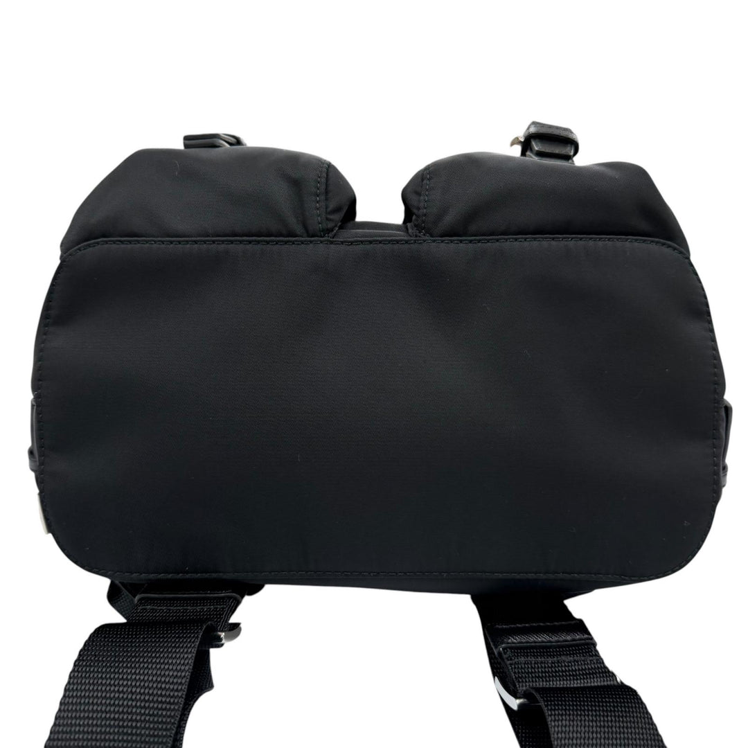 美品☆PRADA プラダ 1BZ677 スモール Re-Nylon バックパック トライアングルロゴ リュック・デイパック ブラック レディース 定346500円