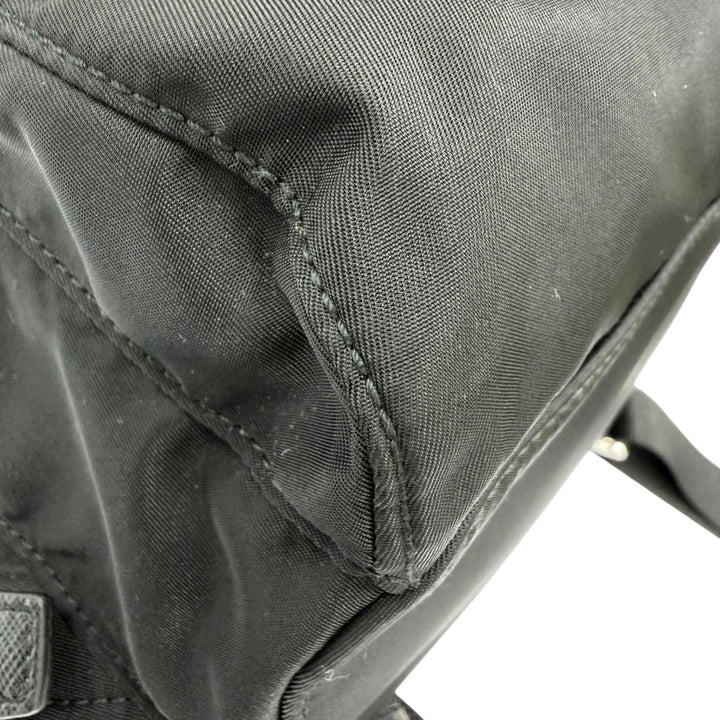 美品☆PRADA プラダ 1BZ677 スモール Re-Nylon バックパック トライアングルロゴ リュック・デイパック ブラック レディース 定346500円