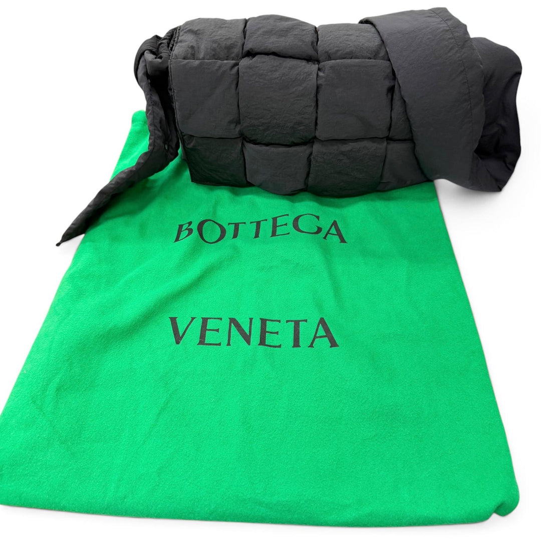 美品□BOTTEGAVENETA ボッテガヴェネタ 749878 ナイロン イントレチャート パデット テック カセット ショルダーバッグ ボディバッグ