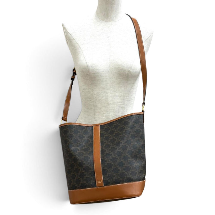 美品★CELINE セリーヌ 19113 タン ブラウン トリオンフ ミディアム バケット レザー ショルダーバッグ イタリア製 レディース 保存袋付