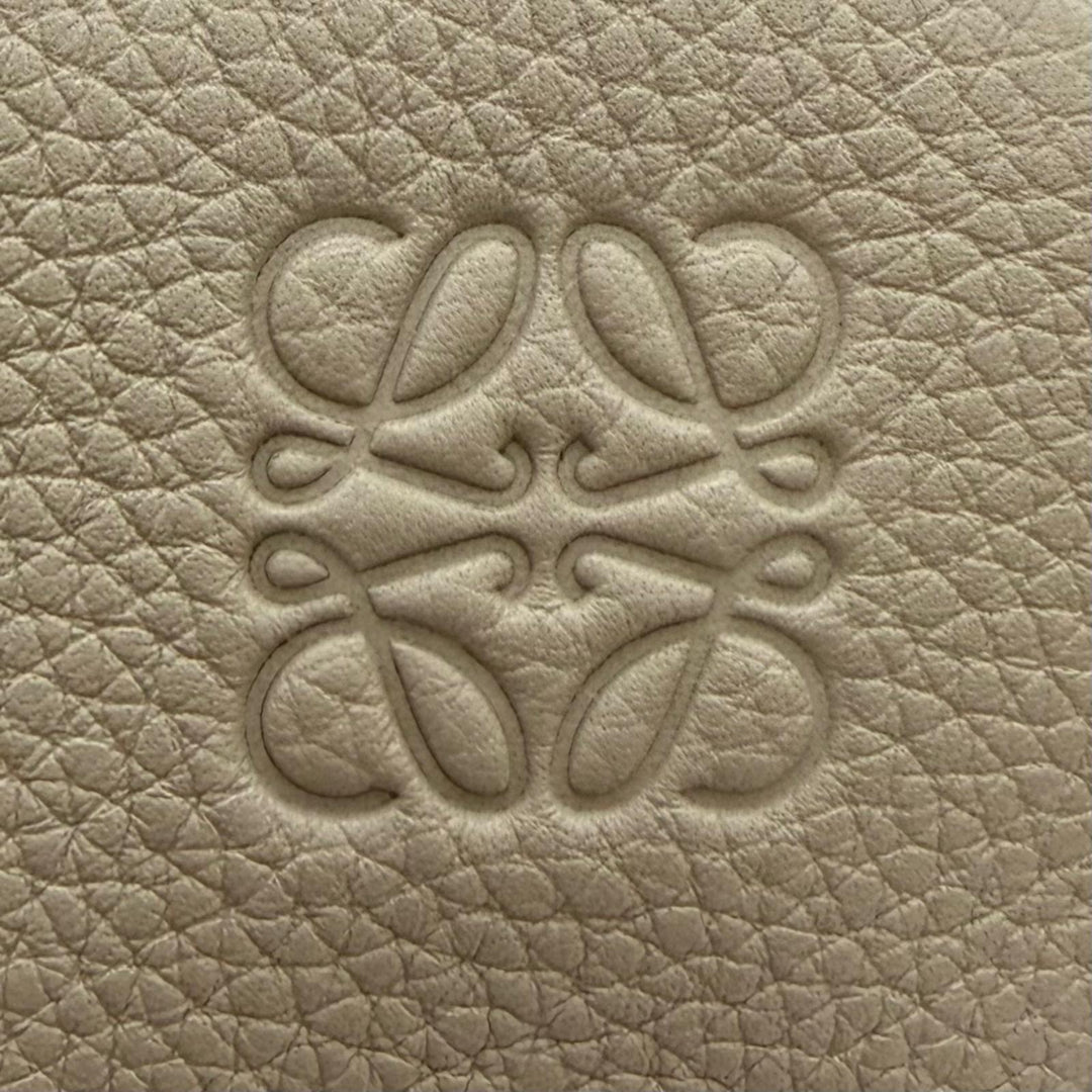 美品☆LOEWE ロエベ A039N08X08 アマソナ28 アナグラム刻印 ソフトグレインカーフ 2WAYショルダーバッグ ハンドバッグ ベージュ 保存袋付