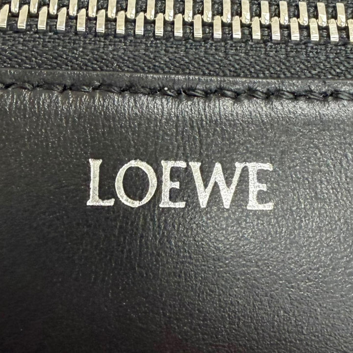 極美品□LOEWE ロエベ C510WBPX01 PUZZLE FOLD パズルフォルド シャイニーナパカーフ ウォッシュバッグ クラッチバッグ ブラック メンズ