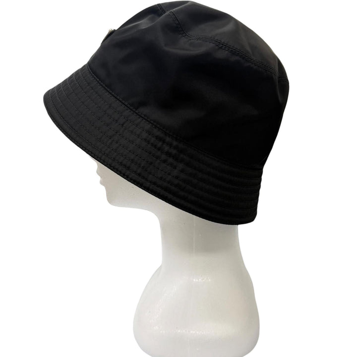 極美品□PRADA プラダ 2HC137 Re-Nylon トライアングルロゴ バケットハット 帽子 ブラック L イタリア製 正規品 メンズ 箱・保存袋付き