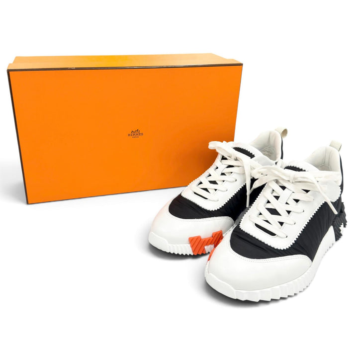 美品●HERMES エルメス バウンシング Hロゴ シャークソール バイカラー スニーカー ブラック ホワイト 41.5 イタリア製 メンズ 箱付き