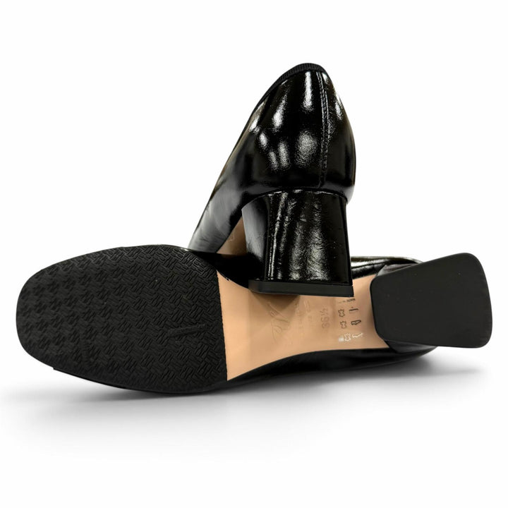 極美品☆ROGER VIVIER ロジェヴィヴィエ Tres Vivier ストラスバックル レザー パンプス ブラック 36.5 イタリア製 レディース 保存袋付