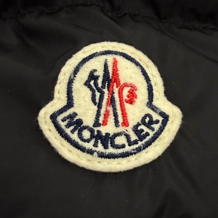 美品★MONCLER モンクレール FLAMMETTE ロゴワッペン・フード付 ZIP UP ダウンコート ダウンジャケット ブラック 2 正規品 レディース