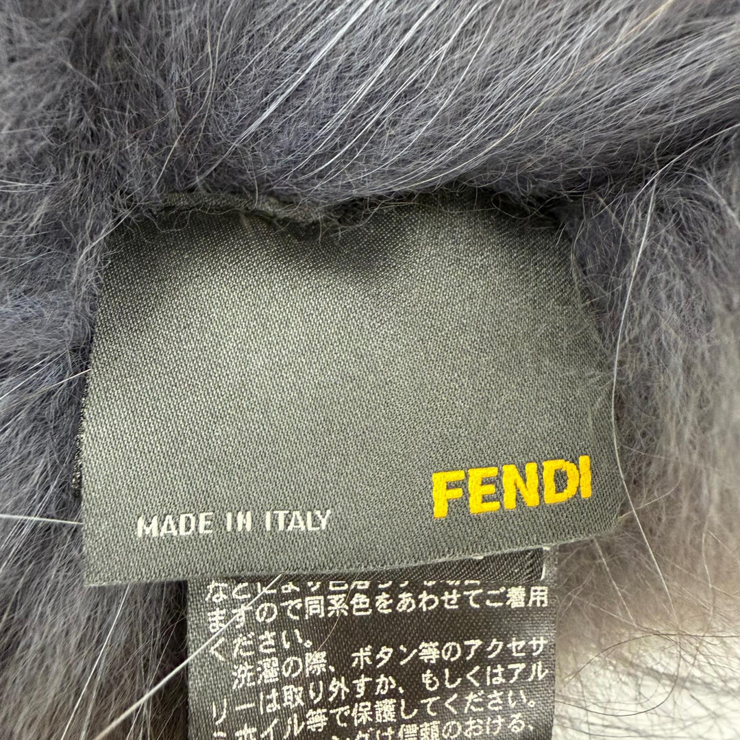 美品☆FENDI フェンディ フォックスファー ロゴ金具 レザー使い ティペット 本毛皮ショール グレー イタリア製 正規品 レディース