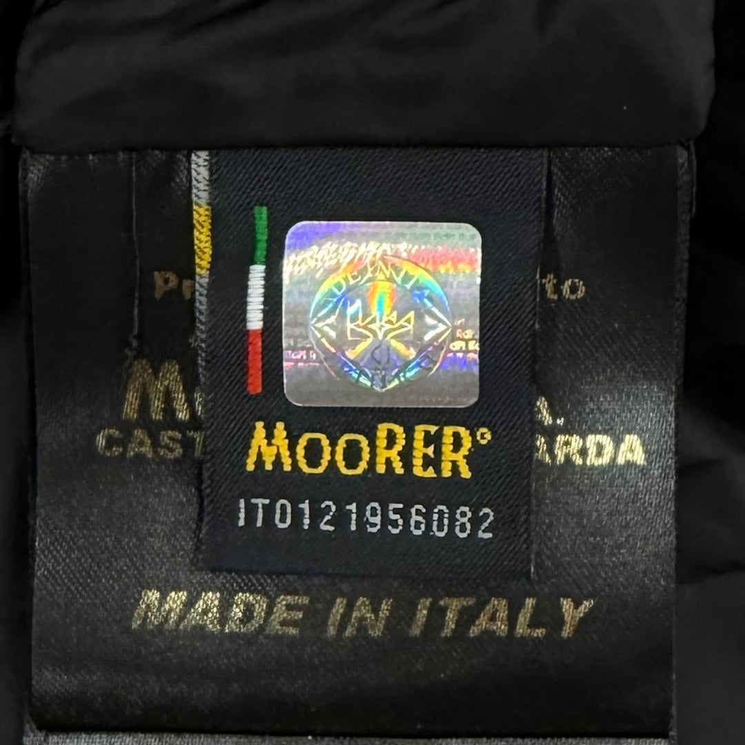 極美品★MOORER ムーレー NOREYA-S3 カシミヤ混 フード付 切替デザイン ZIP UP ダウンコート ブラック 44 イタリア製 ハンガー付き