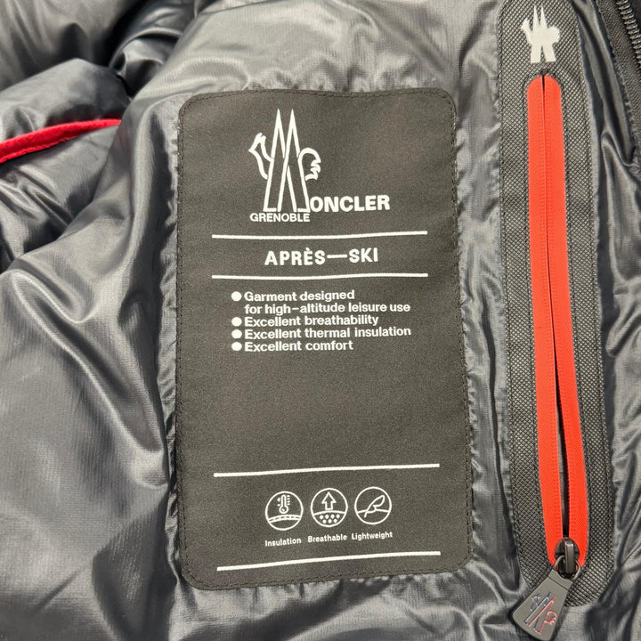 極美品▼MONCLER GRENOBLE モンクレール グルノーブル 2024年製 MARCASSIN ロゴ フーデッド ZIP ダウンジャケット ブラック 2 国内正規品