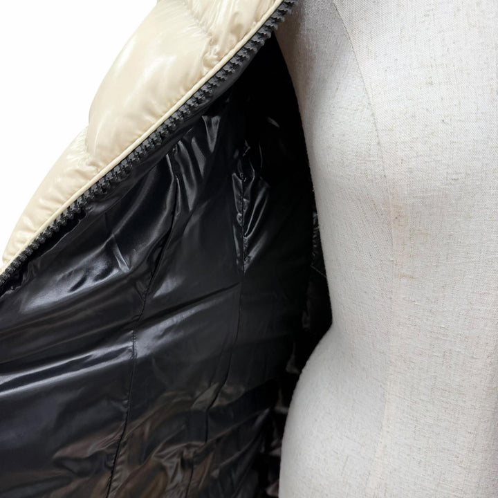 極美品☆MONCLER モンクレール APHIA アフィア ファー・ロゴワッペン・フード付 ダウンコート ベージュ 0 国内正規品 ハンガー付