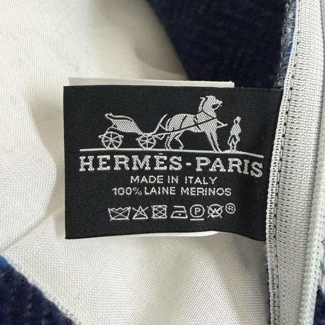 極美品□HERMES エルメス イターク メリノウール100％ ア・シュヴァルステッチ ジャガード クッション マリン イタリア製 正規品 メンズ