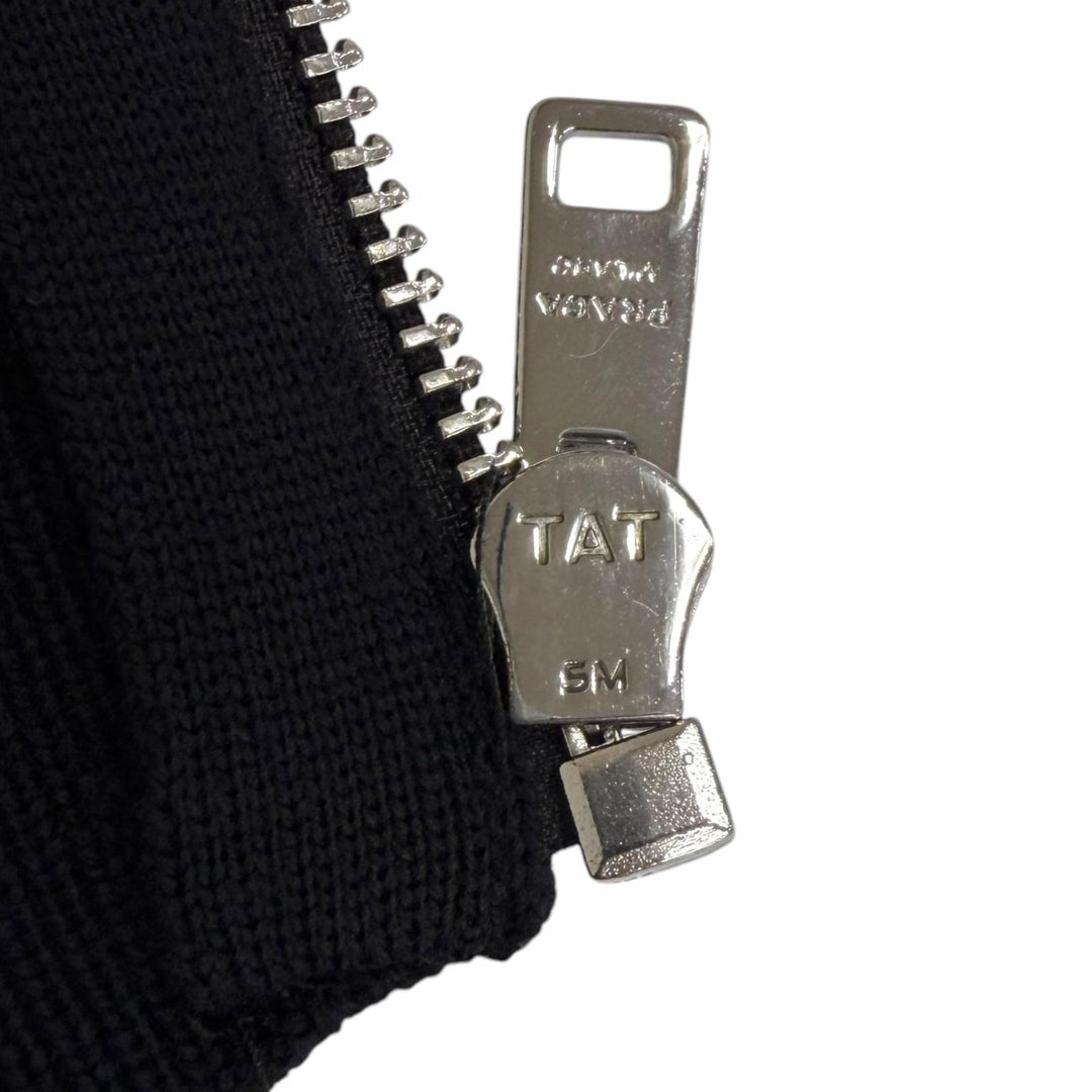 美品□PRADA プラダ 2022年製 UMG116 バージンウール トライアングルロゴ ナイロン切替 ニットブルゾンジャケット ブラック 48 正規品