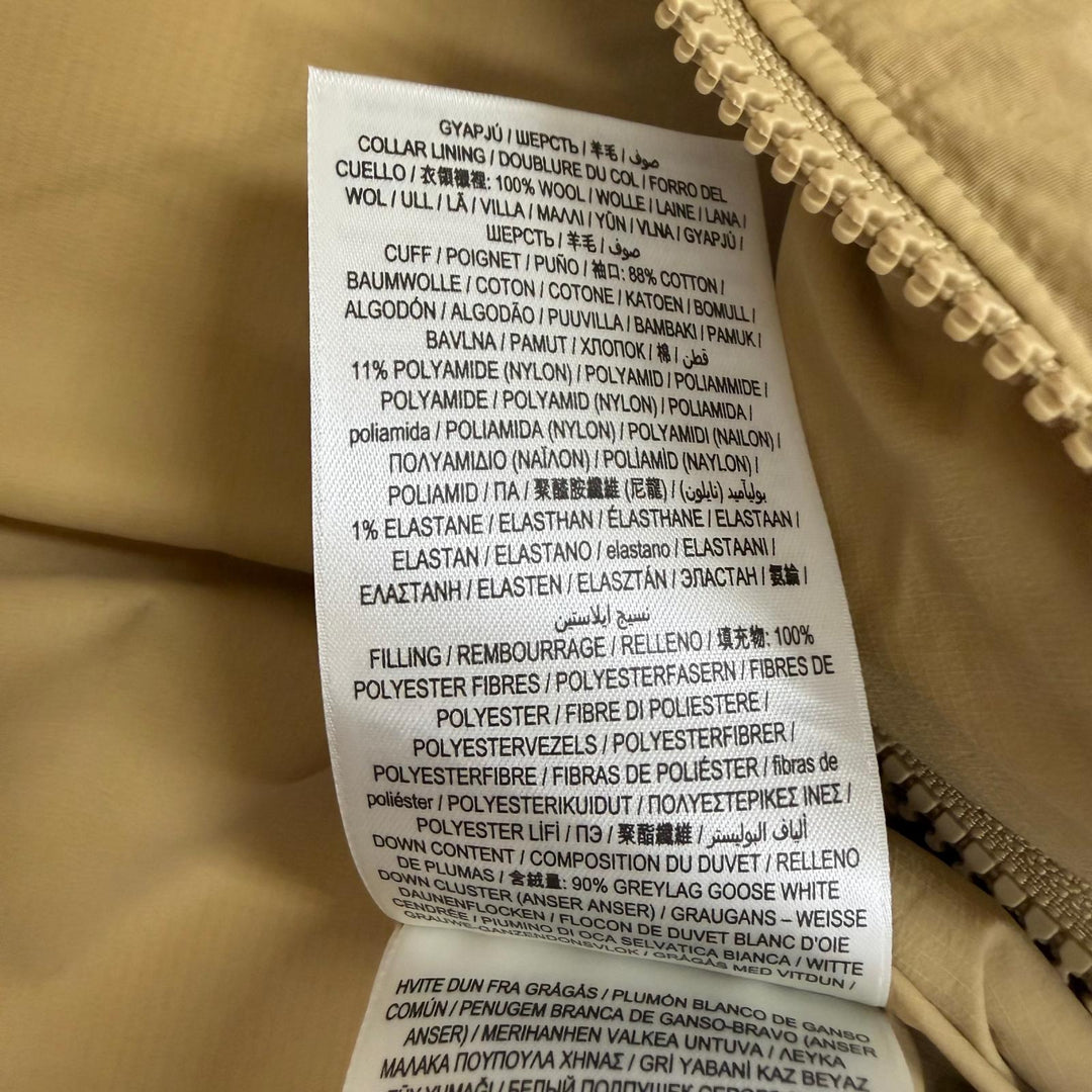 美品□BURBERRY バーバリー 8097944 一部ノバチェック柄 2way デタッチャブルスリーブ ダウンジャケット ベージュ S 正規品 メンズ