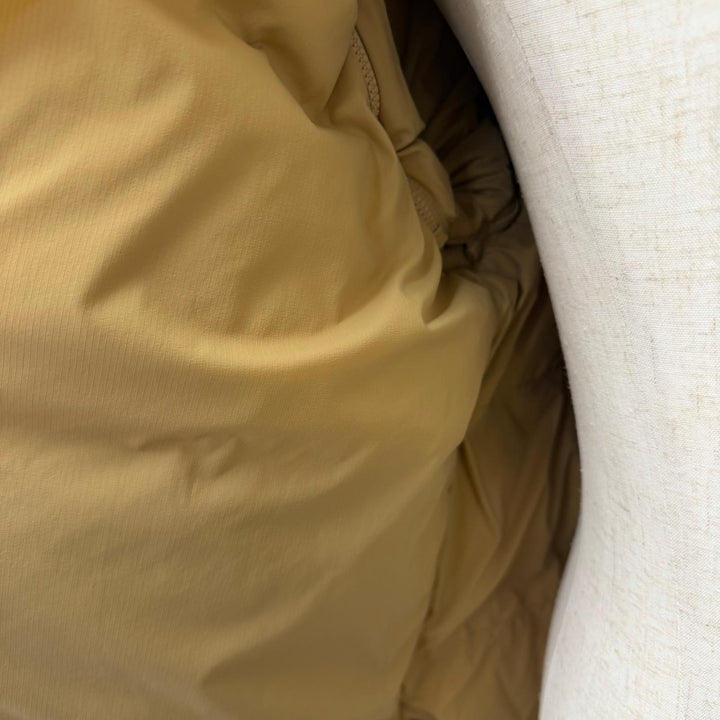 美品□BURBERRY バーバリー 8097944 一部ノバチェック柄 2way デタッチャブルスリーブ ダウンジャケット ベージュ S 正規品 メンズ