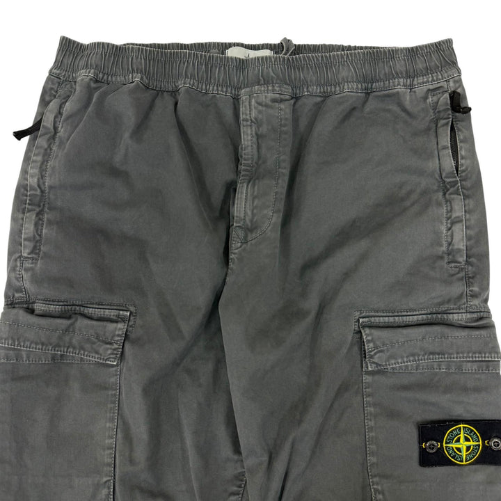美品□STONE ISLAND ストーンアイランド 2023年製 7615313L1 フェード加工 ロゴワッペン カーゴパンツ ミリタリーパンツ 38 正規品