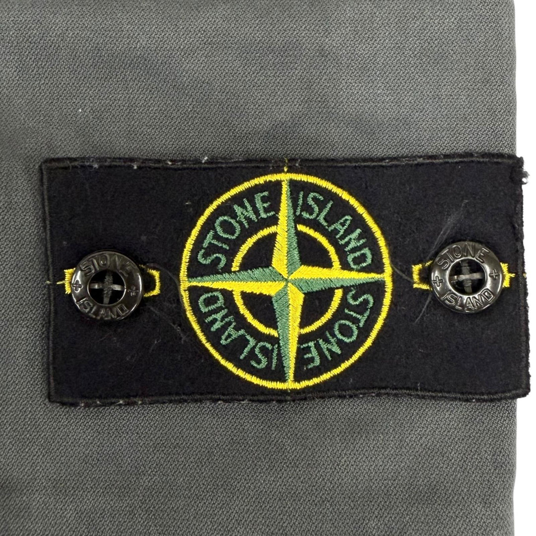 美品□STONE ISLAND ストーンアイランド 2023年製 7615313L1 フェード加工 ロゴワッペン カーゴパンツ ミリタリーパンツ 38 正規品