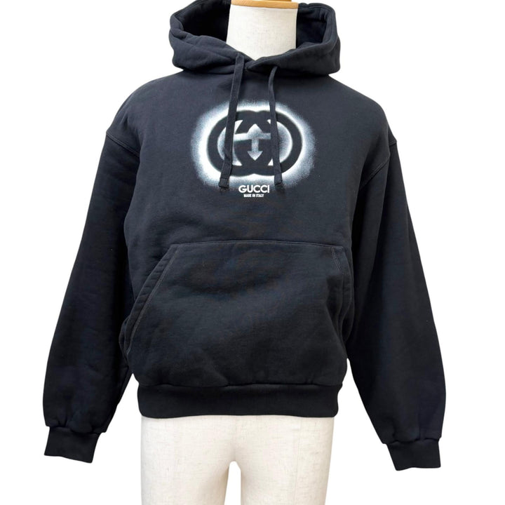 美品□GUCCI グッチ 24SS 770839 インターロッキングG ロゴプリント スウェットパーカー フーディー 黒 XS イタリア製 正規品 メンズ