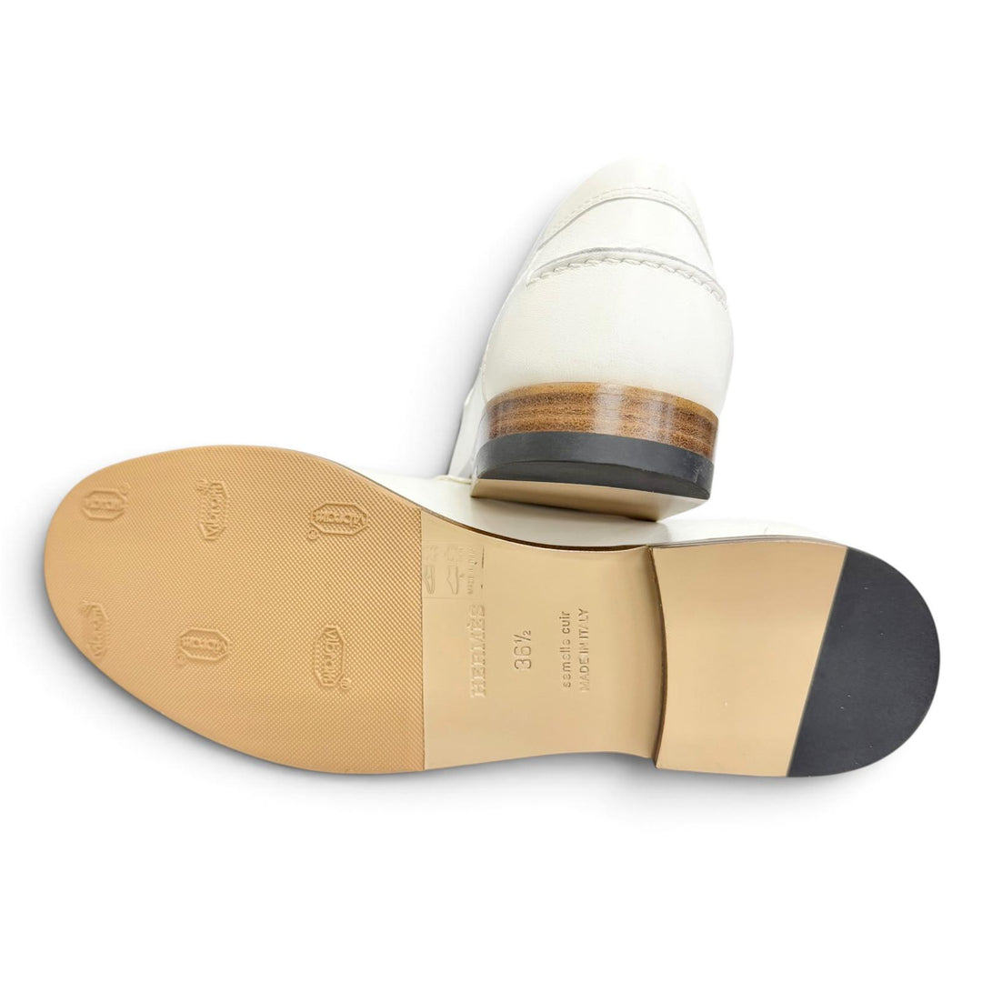 未使用品△HERMES エルメス 231067Z モカシン デスタン レザー ゴールド金具 ケリーバックル ローファー ホワイト 36.5 伊製 レディース