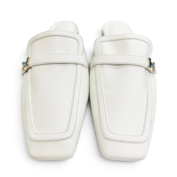 未使用品△HERMES エルメス 231055Z グルーピー ゴールド金具 Hロゴバックル スクエアトゥ レザー ミュール サンダル ホワイト 35.5 伊製