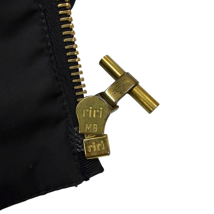 良品▼MONCLER GAMME BLEU モンクレール ガムブルー 23914032480 ウール カシミヤ ロゴワッペン ZIP ダウンジャケット ブラック 0 正規品