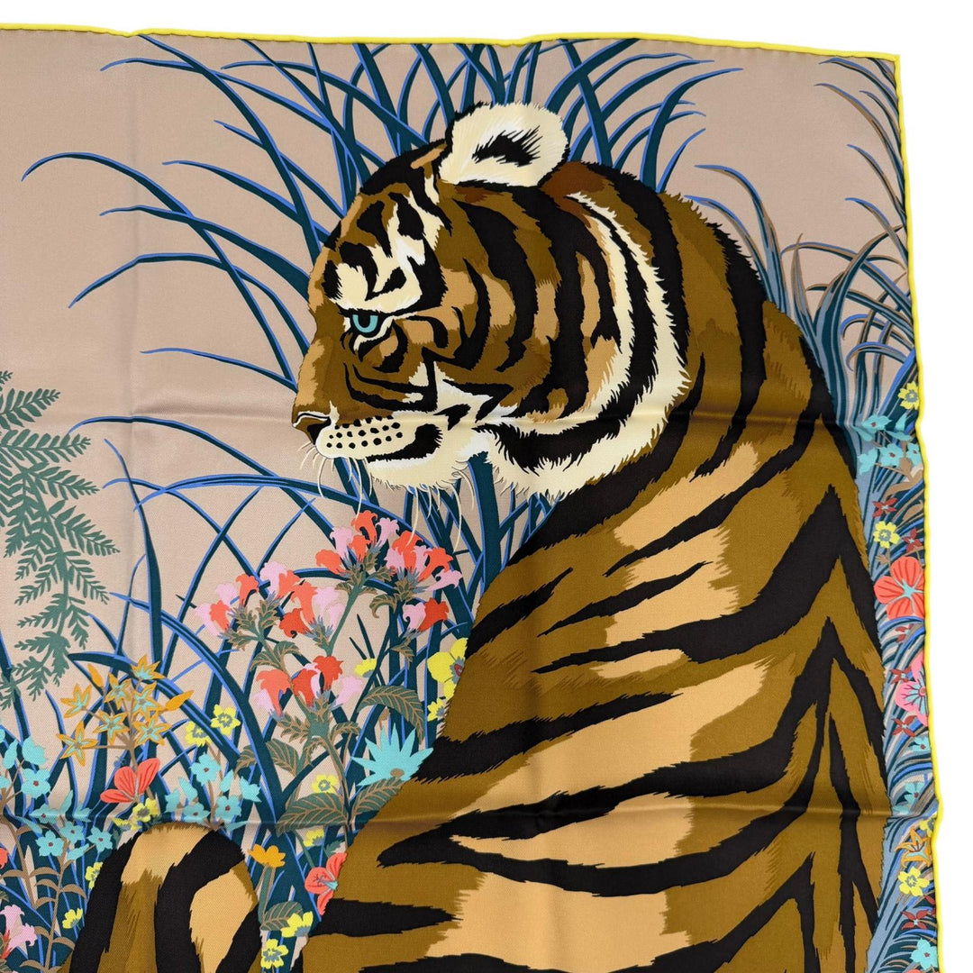 未使用品☆HERMES エルメス カレ70 タイガー・タイガー シルク100％ ベージュ・サンドル / ブラウン / マルチカラー 現行品 スカーフ