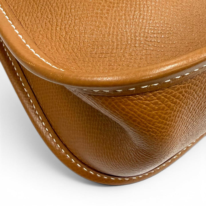 美品★HERMES エルメス ヴェスパ PM ゴールド クシュベル ゴールド金具 ショルダーバッグ □B刻印 フランス製 レディース 箱・保存袋付き