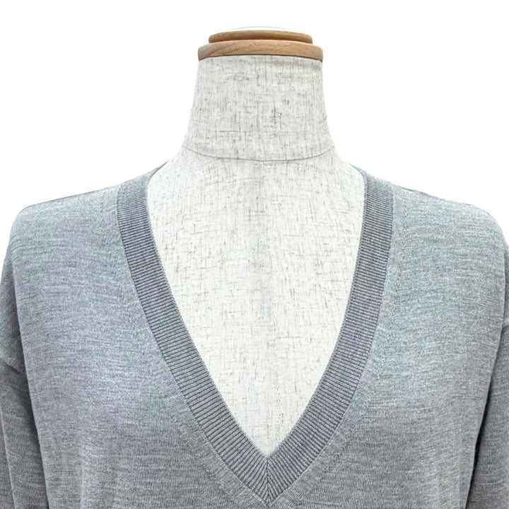 未使用品△VALENTINO ヴァレンティノ 3B3KC48D830 カシミヤ シルク ロゴ金具 Vネック 長袖ニット セーター グレー ゴールド金具 S 正規品