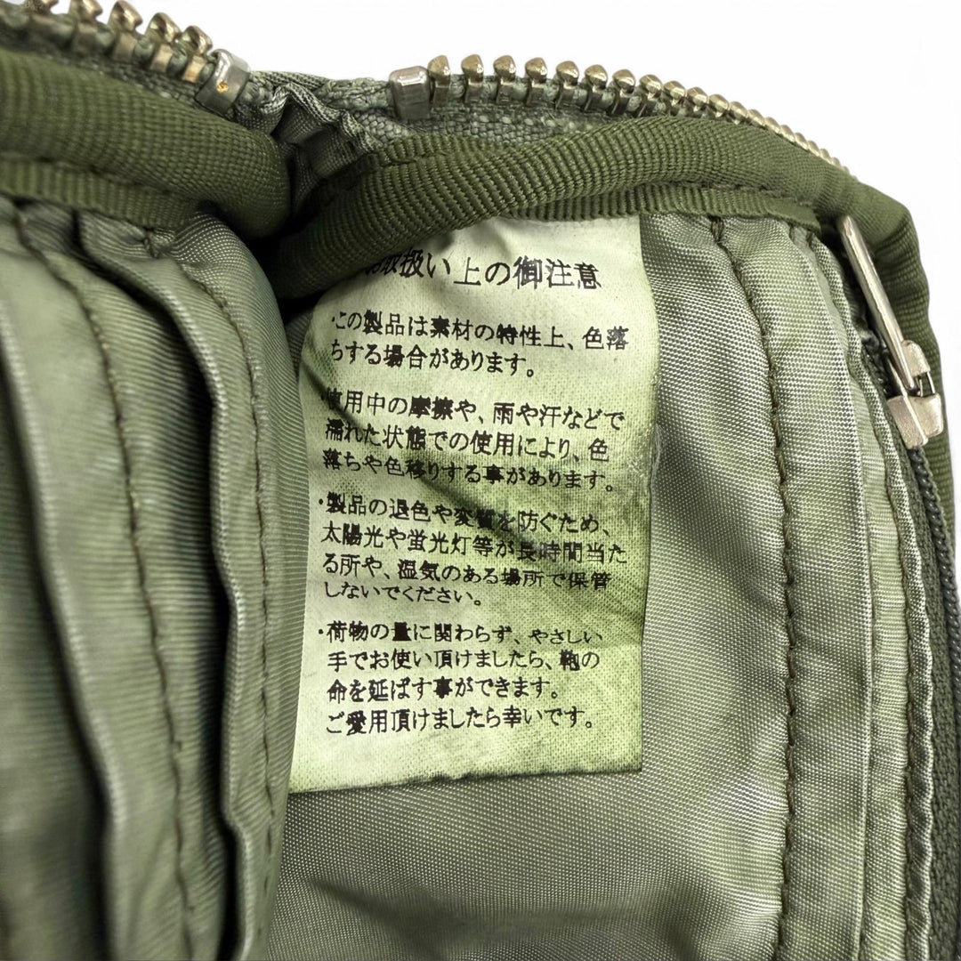 美品□PORTER CLASSIC ポータークラシック SUPER NYLON WALLET POUCH ナイロン ウォレットポーチ ショルダーバッグ カーキ メンズ