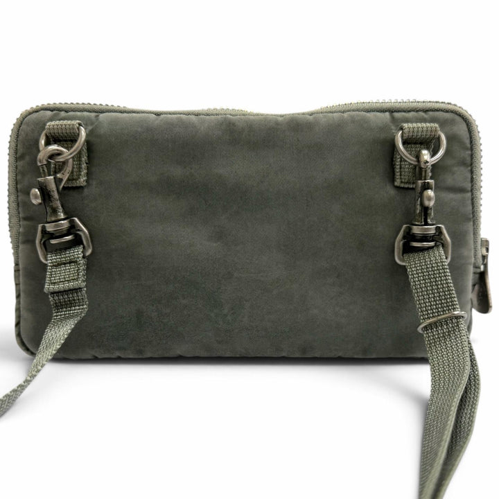 美品□PORTER CLASSIC ポータークラシック SUPER NYLON WALLET POUCH ナイロン ウォレットポーチ ショルダーバッグ カーキ メンズ