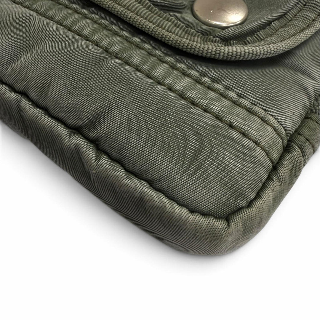 美品□PORTER CLASSIC ポータークラシック SUPER NYLON WALLET POUCH ナイロン ウォレットポーチ ショルダーバッグ カーキ メンズ