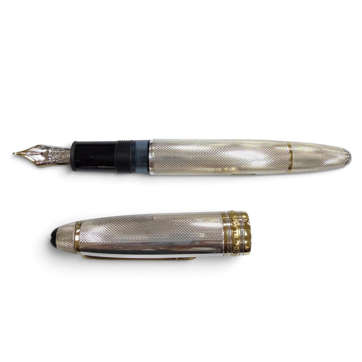美品▼MONTBLANC モンブラン マイスターシュテュック 146 ソリテール 925 ペン先18K Mニブ ホワイトスター 万年筆 シルバー 重量50.37g