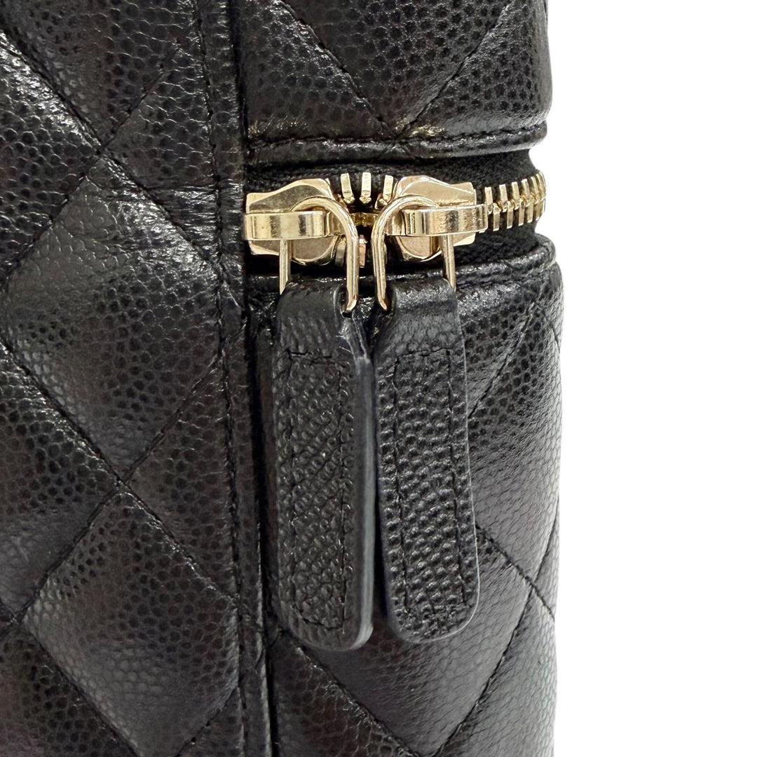 極美品△CHANEL シャネル キャビアスキン マトラッセ バニティ フォンバッグ チェーン ショルダーバッグ ブラック ゴールド金具 伊製