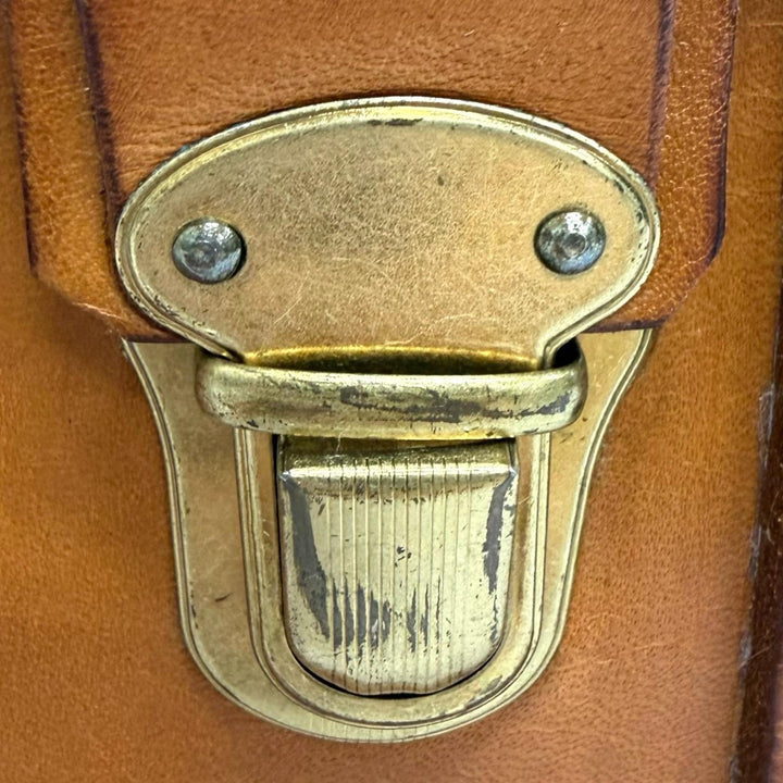 美品□HERZ ヘルツ ヌメ革 レザー 2WAY ダレスバッグ ビジネスバッグ ブリーフケース ブラウン ゴールド金具 メンズ オススメ