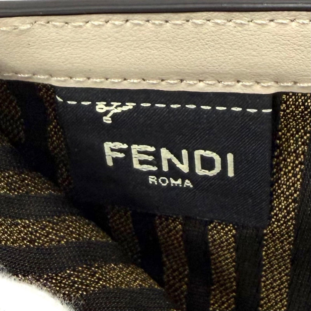 極美品★FENDI フェンディ 8M0420 FF金具 裏地ペカン レザー スモールウォレット 二つ折り財布 ベージュ ゴールド金具 伊製 箱・保存袋付